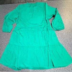 Chic Green Long Sleeve Dress